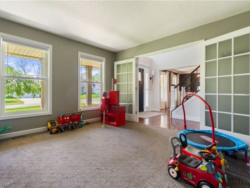 1387 Walnut Ridge Drive, Uniontown, OH 44685 Photo 5