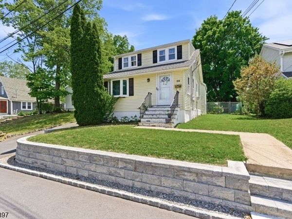 29 Gregory Ave, Morris, NJ 07950