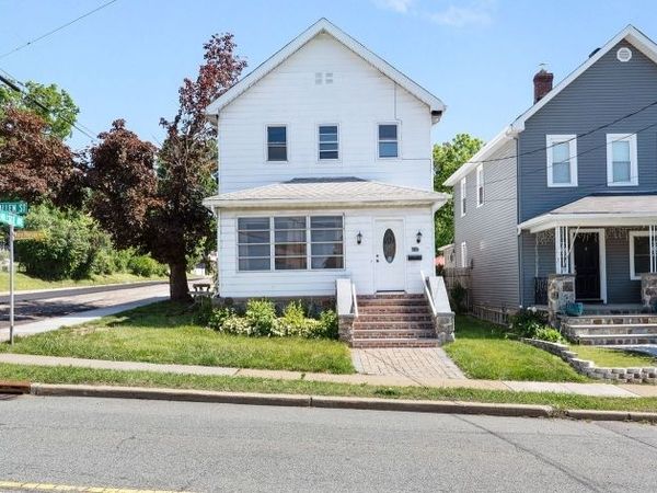 109 Allen St, Netcong, NJ 07857