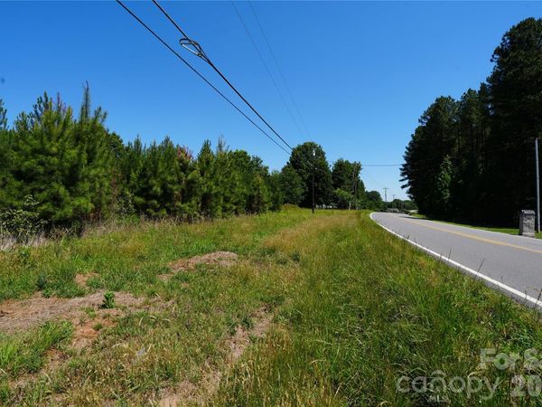 000 Shinnville Road , Mooresville, NC 28115