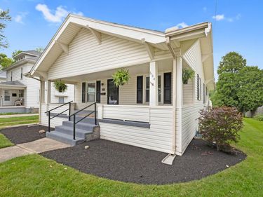 624 S Detroit Street , Bellefontaine, OH 43311