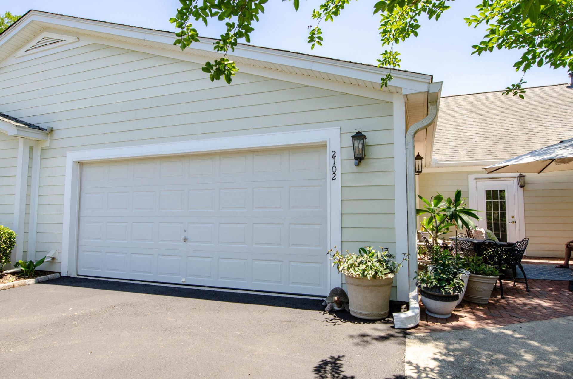 8800 Dorchester Road Photo 5