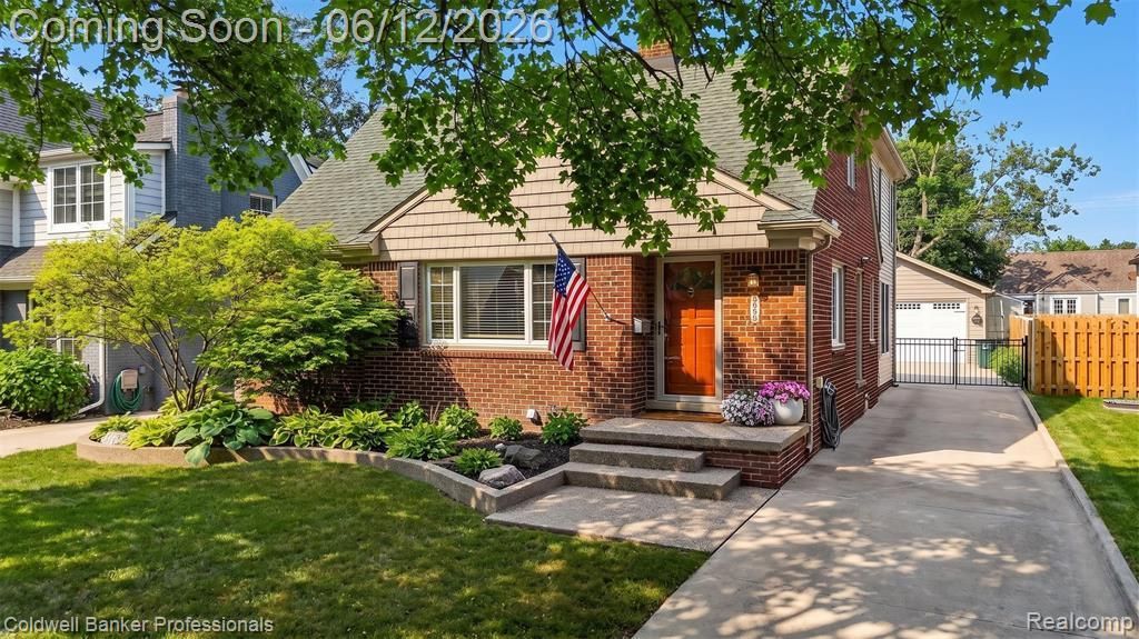 2666 Windemere Road, Birmingham, MI 48009 Main Photo