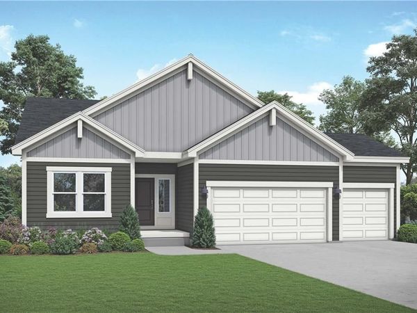 1205 Sendera Trail, Raymore, MO 64083