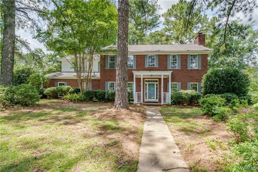 2308 Brandonwood Road Tuscaloosa, AL 35406