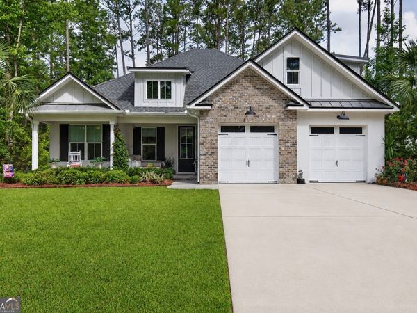 218 Eagle Crest Drive, Waverly, GA 31565