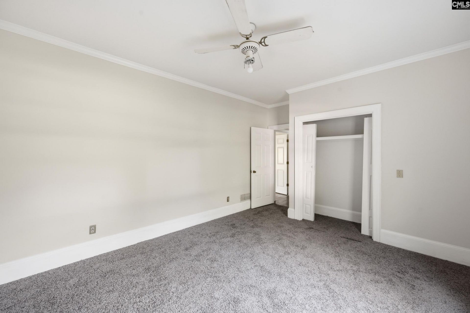 454 Running Fox Drive  Photo 22