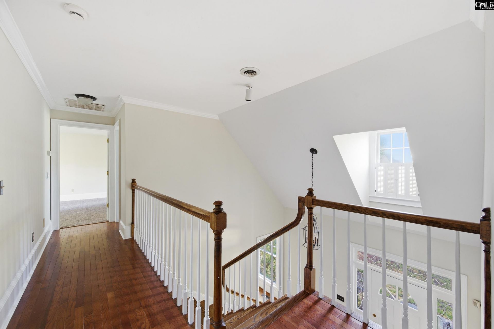 454 Running Fox Drive  Photo 25