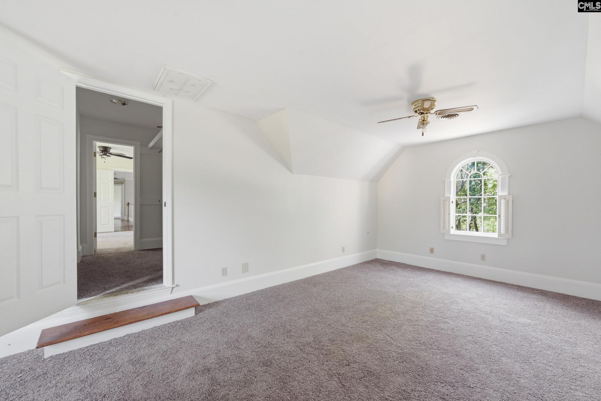454 Running Fox Drive  Photo 45