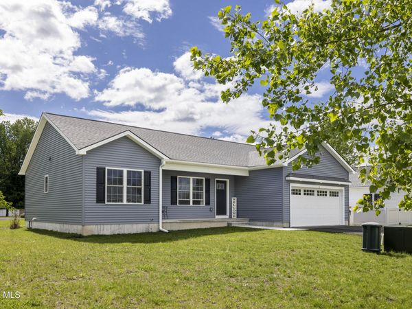 4 Alexander Way, Kingsbury, NY 12839