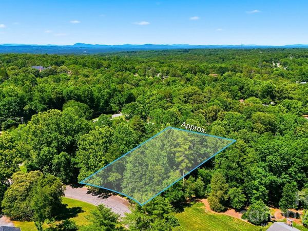 706 GARROU Avenue SE, Valdese, NC 28690