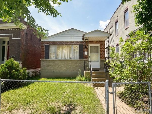 4649 Oregon Avenue, St Louis, MO 63111