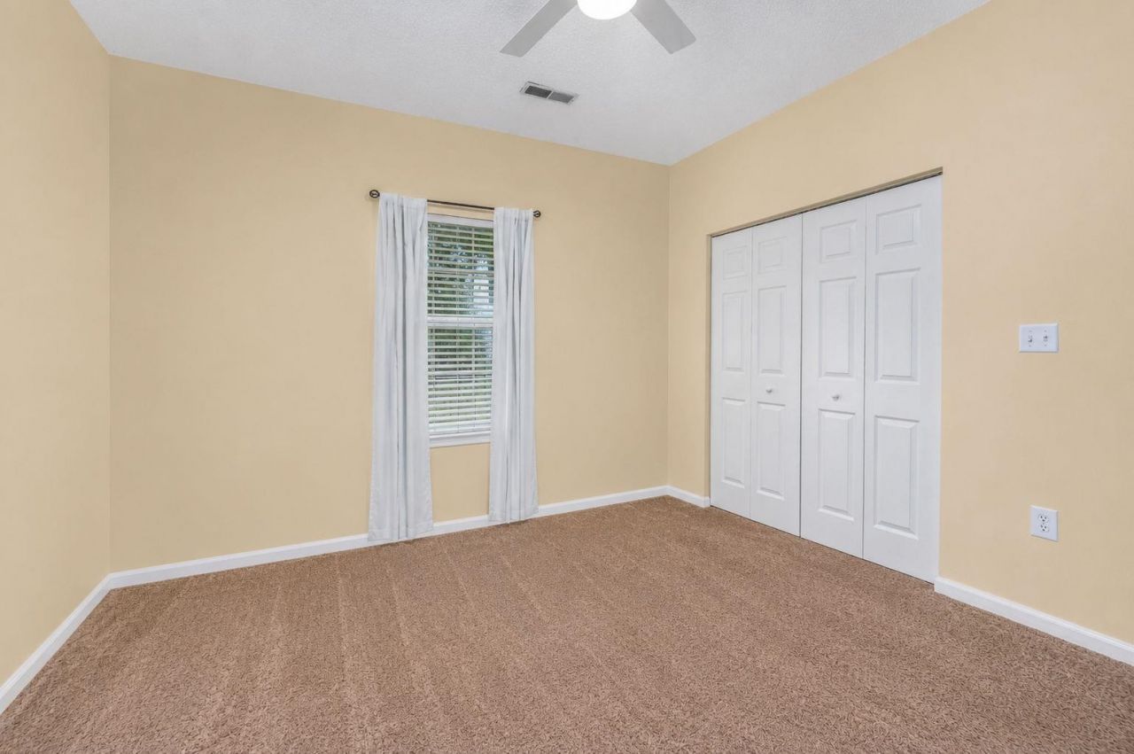246 Sun Colony Blvd. Photo 22