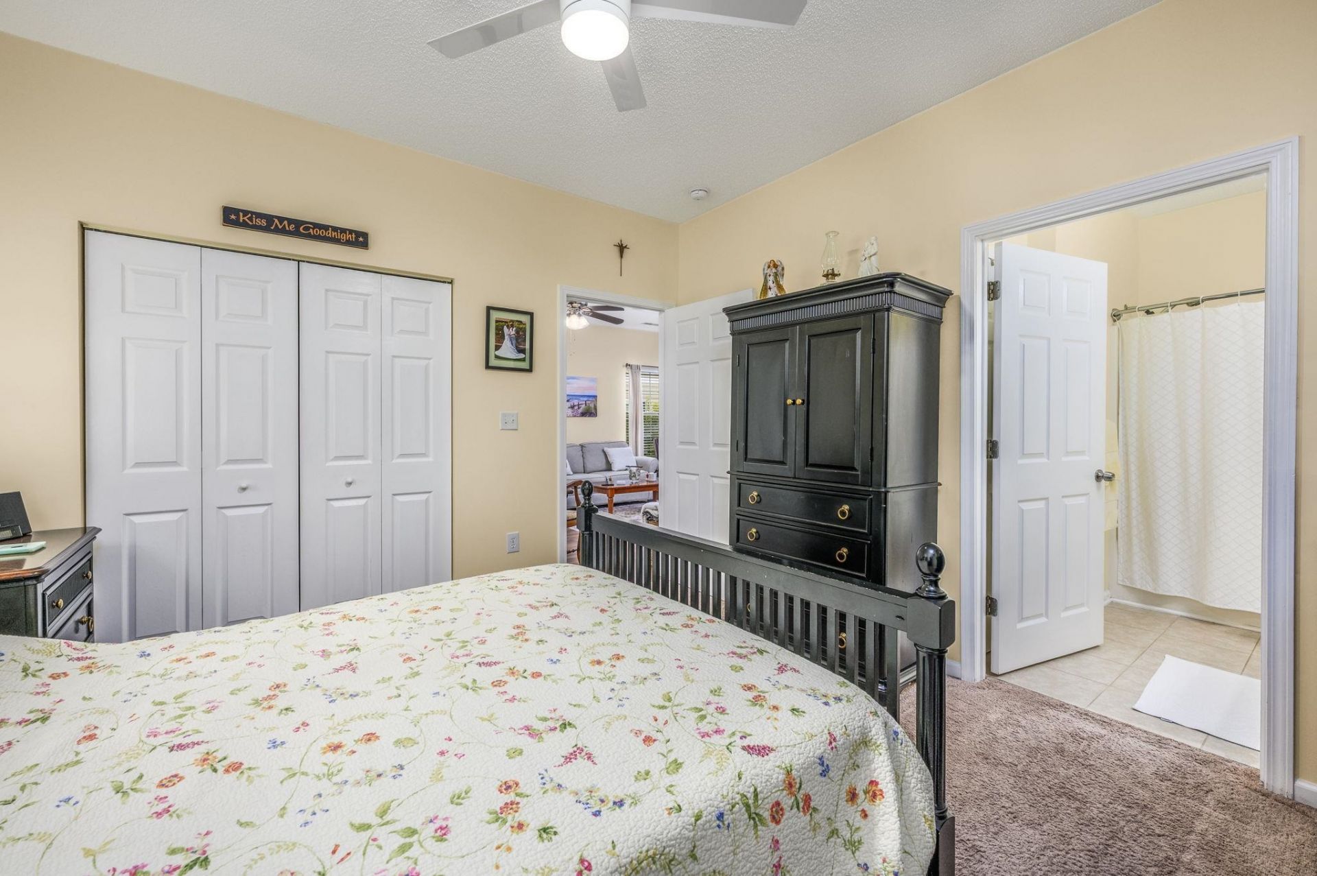 246 Sun Colony Blvd. Photo 23