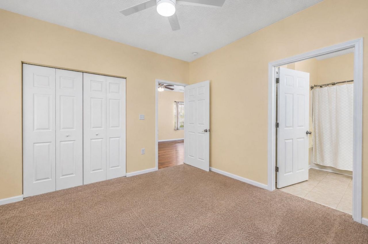 246 Sun Colony Blvd. Photo 24