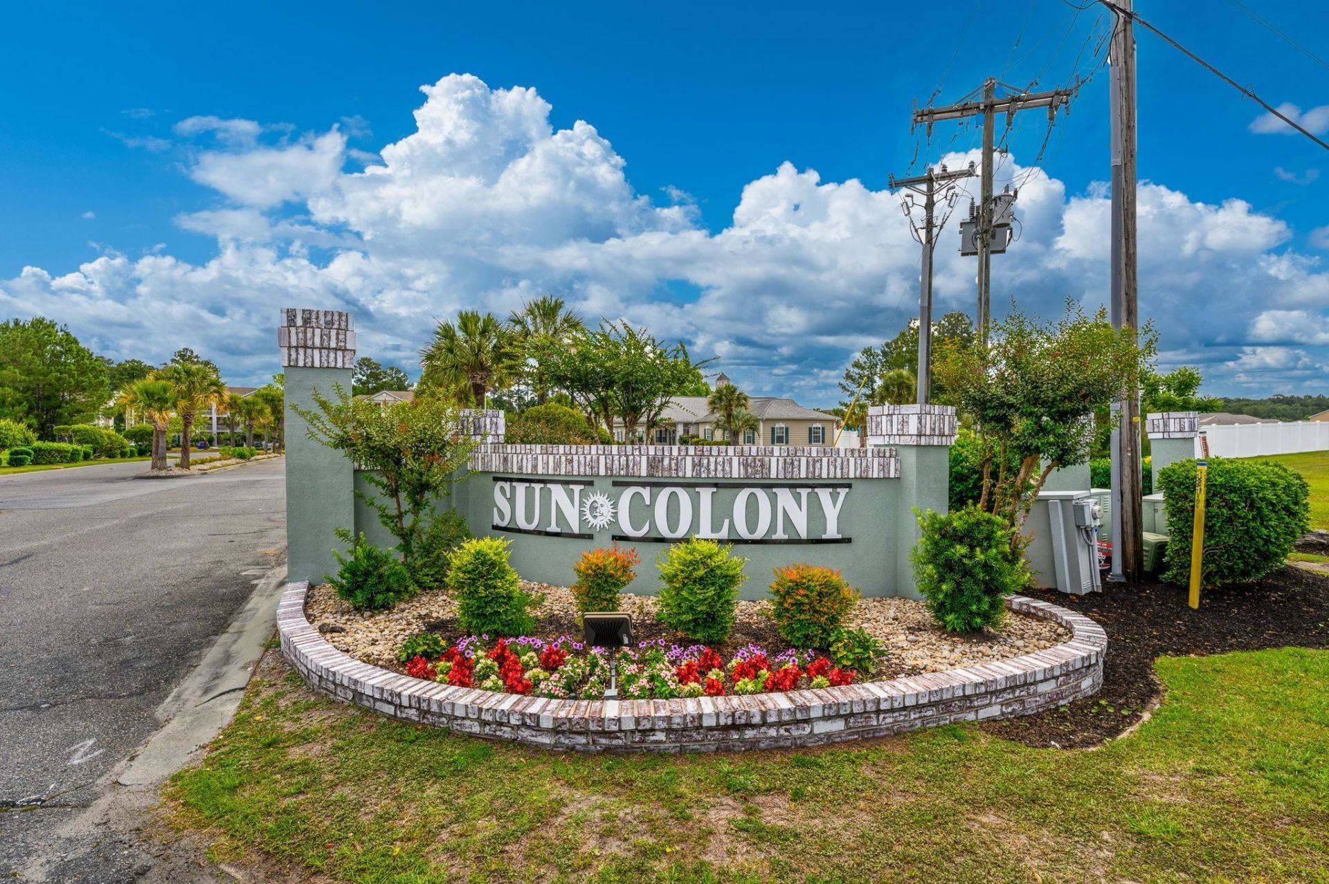 246 Sun Colony Blvd. Photo 34