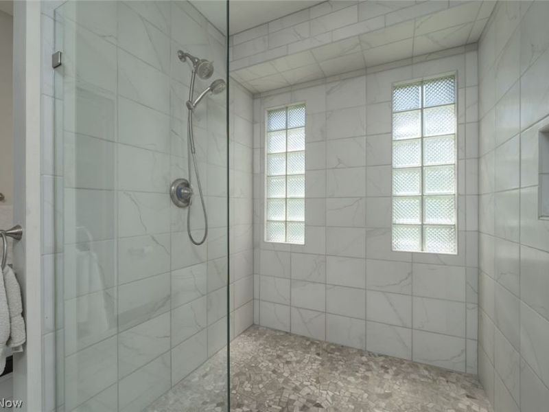 238 Shenandoah Boulevard, Barberton, OH 44203 Photo 10