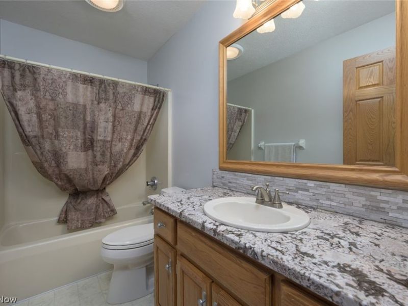 238 Shenandoah Boulevard, Barberton, OH 44203 Photo 13