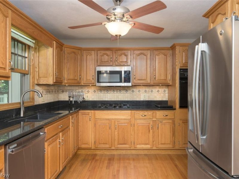 238 Shenandoah Boulevard, Barberton, OH 44203 Photo 18