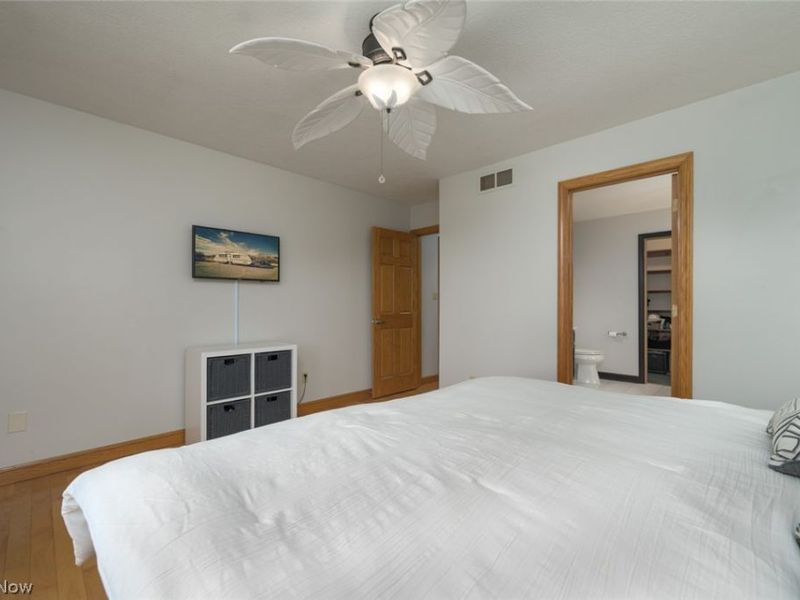 238 Shenandoah Boulevard, Barberton, OH 44203 Photo 8