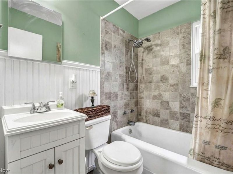 12624 Southern Avenue, Garfield Heights, OH 44125 Photo 20