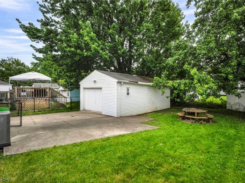12624 Southern Avenue, Garfield Heights, OH 44125 Photo 35