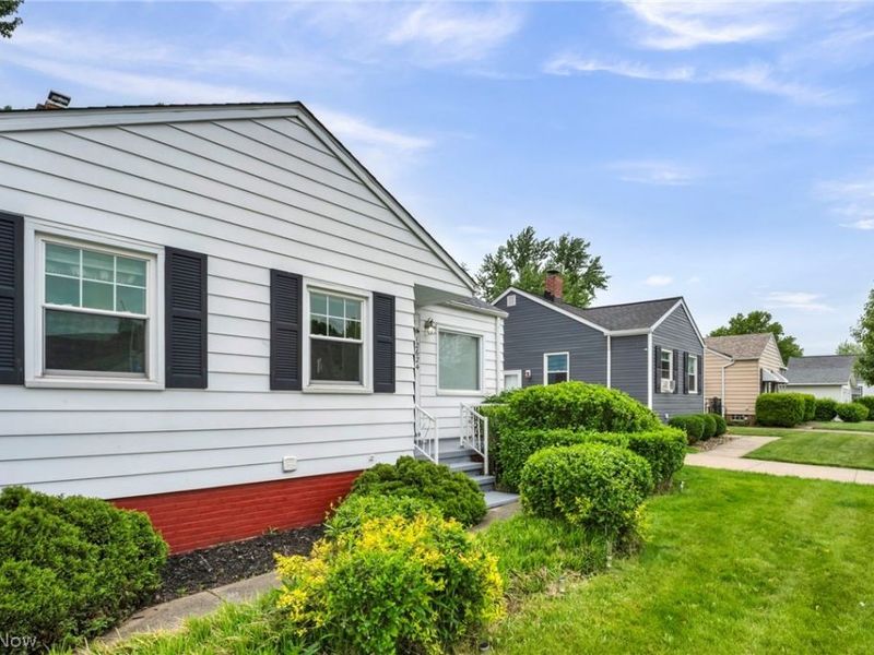 12624 Southern Avenue, Garfield Heights, OH 44125 Photo 4
