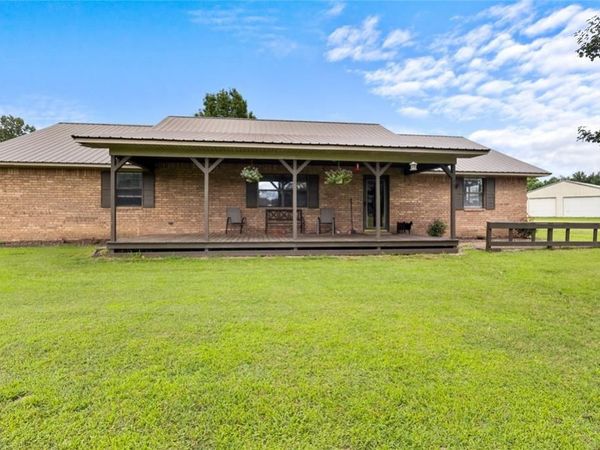 113699 S 4610 Road, Sallisaw, OK 74955