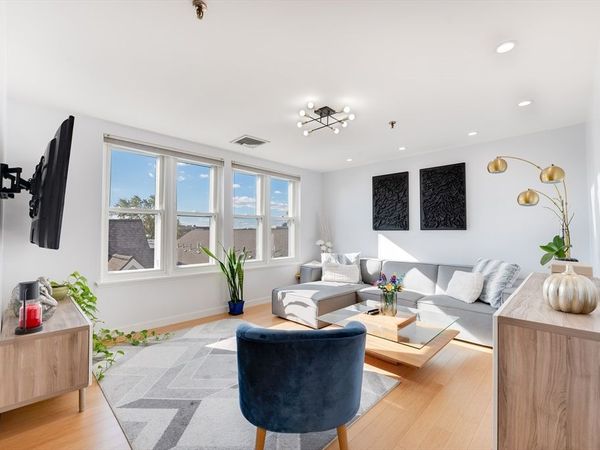 128 Tudor St, Unit D, Boston, MA 02127
