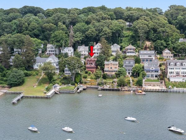 131 Bayview Avenue , Northport, NY 11768