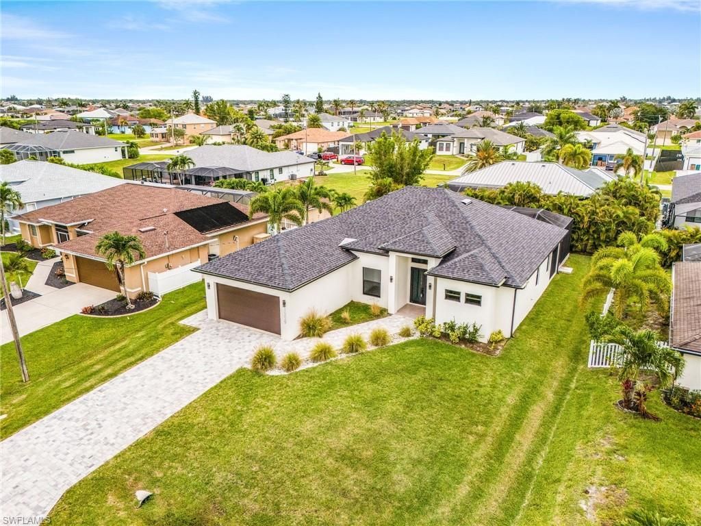 1229 NW 37th Pl, Cape Coral, FL 33993 Photo