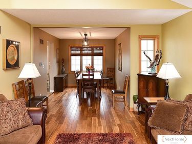 539 W Keating Circle, Lincoln, NE 68521