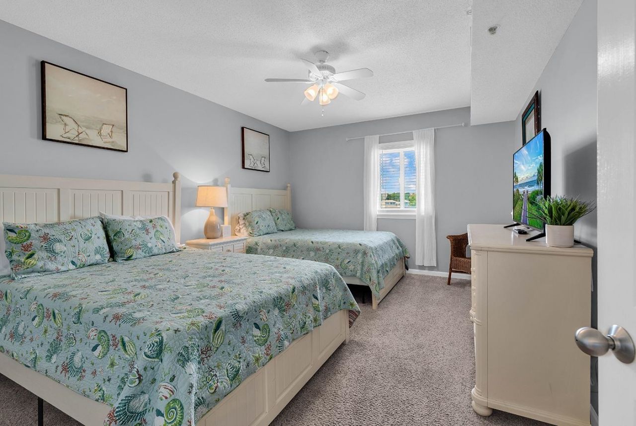 4801 Harbor Pointe Dr. Photo 12