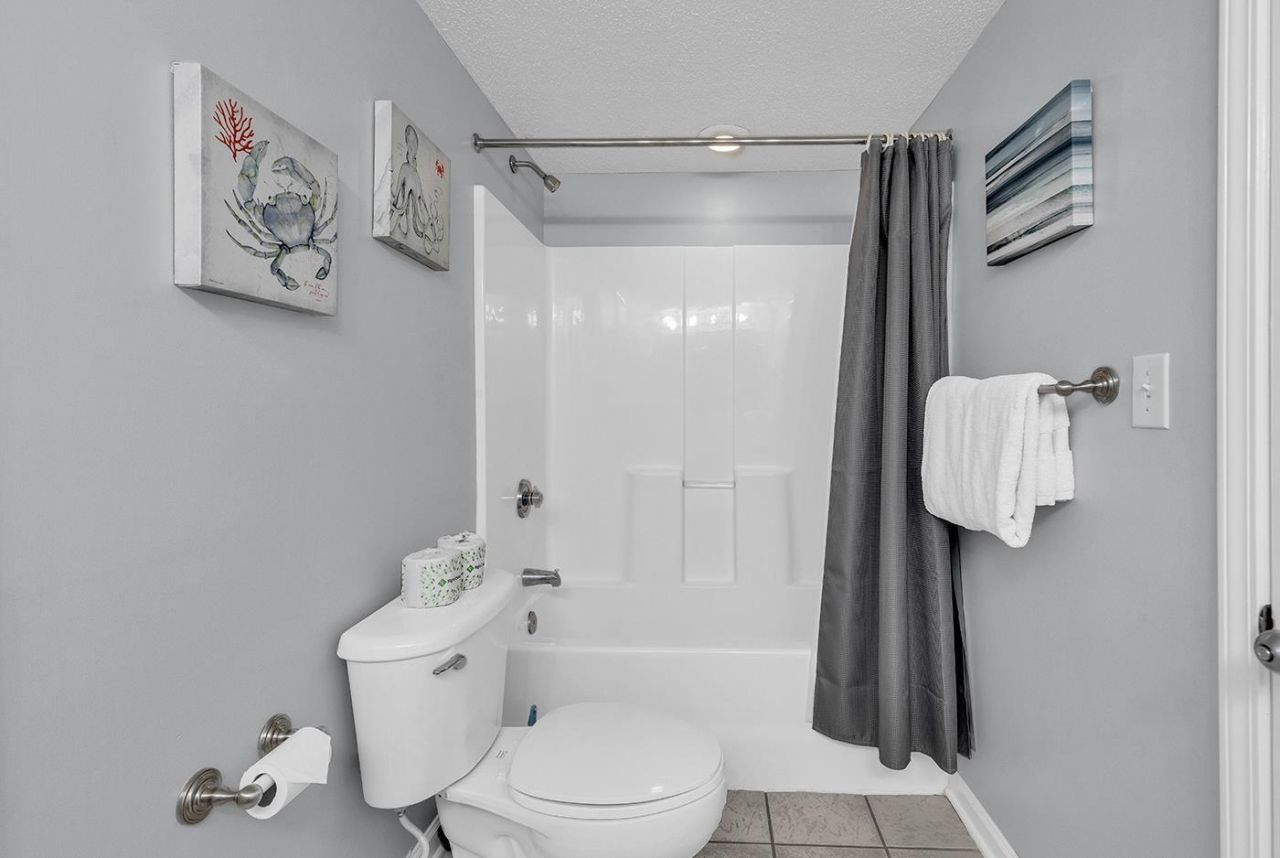 4801 Harbor Pointe Dr. Photo 22