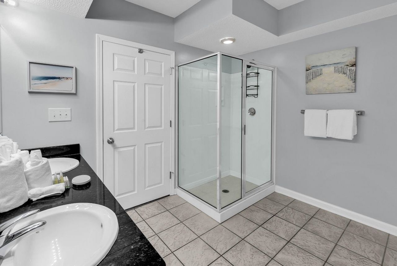 4801 Harbor Pointe Dr. Photo 35