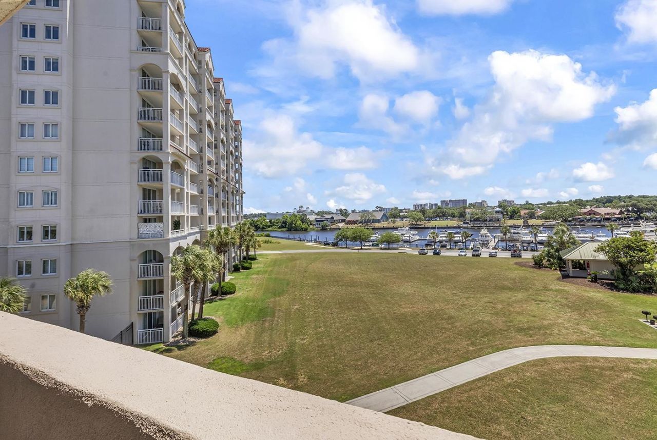 4801 Harbor Pointe Dr. Photo 41