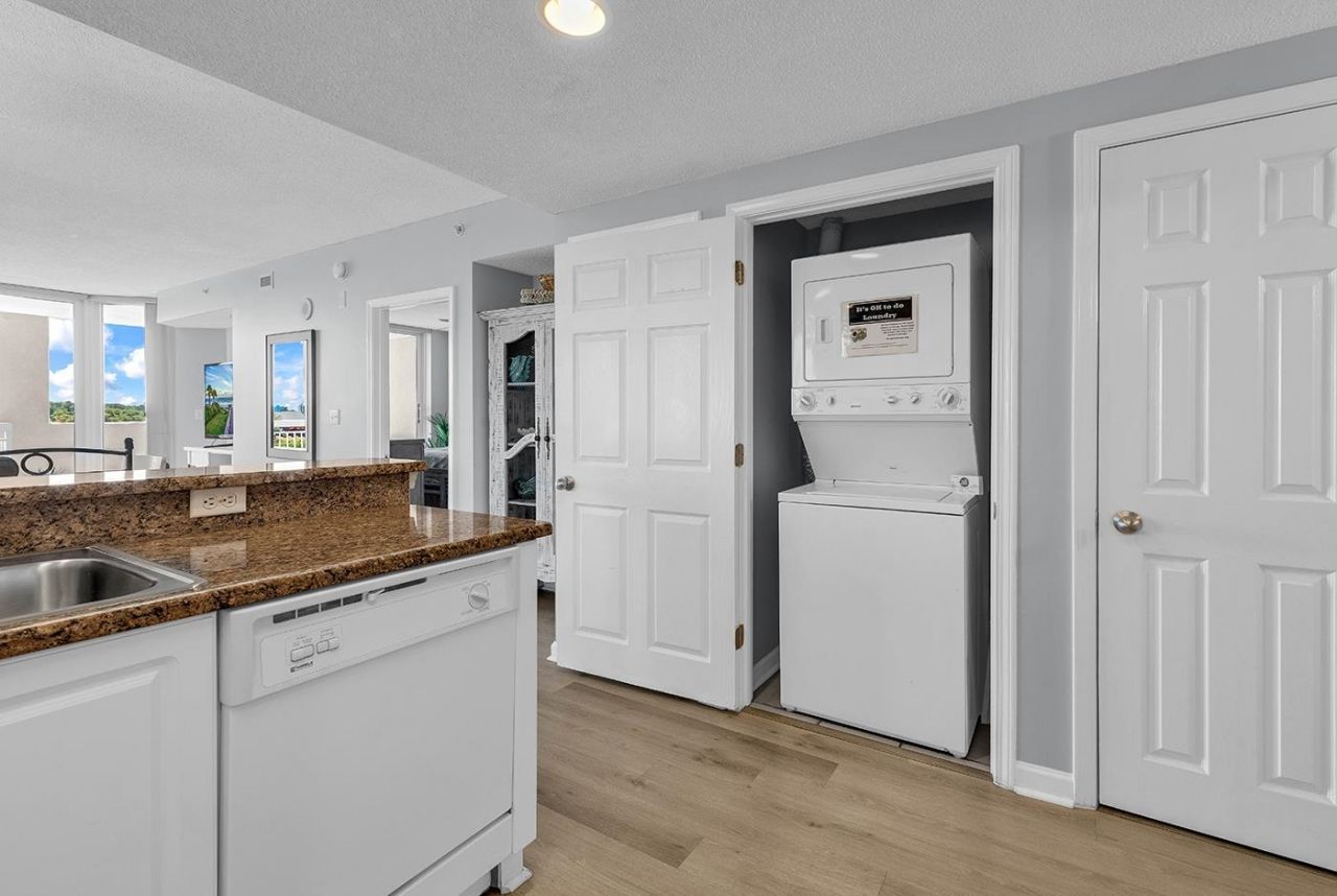 4801 Harbor Pointe Dr. Photo 8