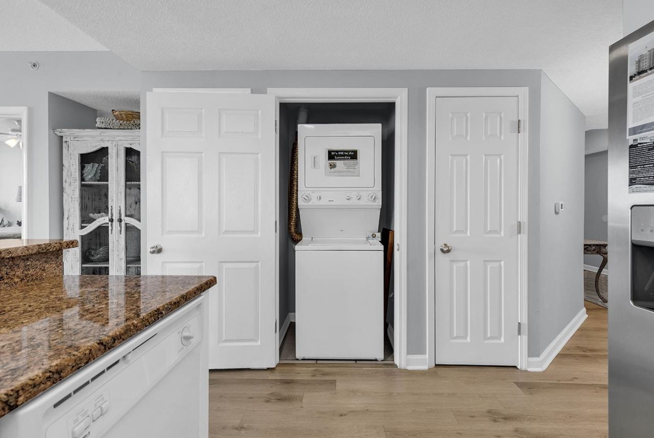 4801 Harbor Pointe Dr. Photo 9