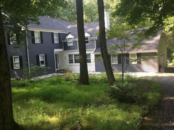 14 Sunrise Dr, Warren, NJ 07059