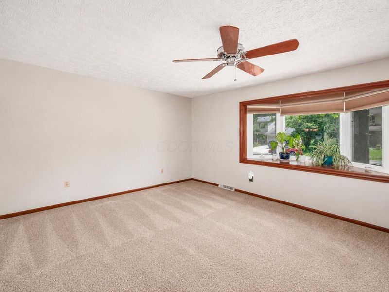 625 Heritage Boulevard, Delaware, OH 43015 Photo 18