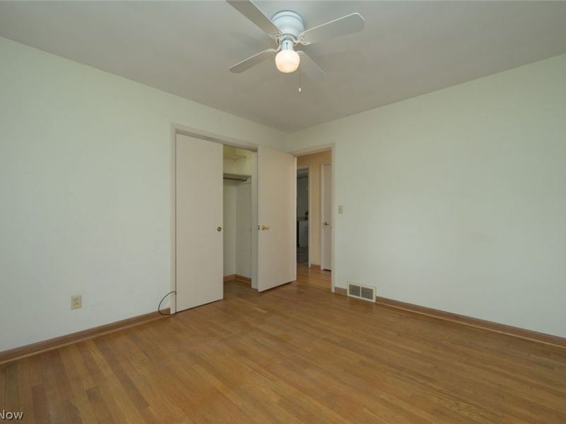 34995 Solon Road, Solon, OH 44139 Photo 12