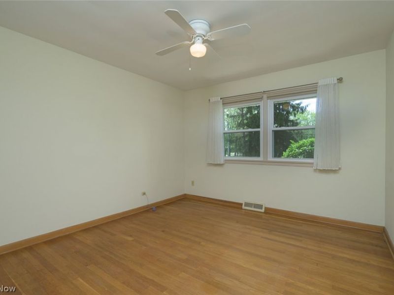 34995 Solon Road, Solon, OH 44139 Photo 13