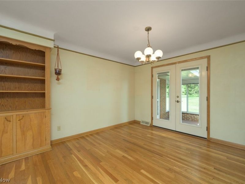 34995 Solon Road, Solon, OH 44139 Photo 8