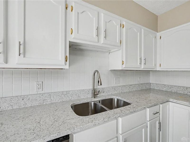 4060 Palos Verdes Court, Trotwood, OH 45426 Photo 14