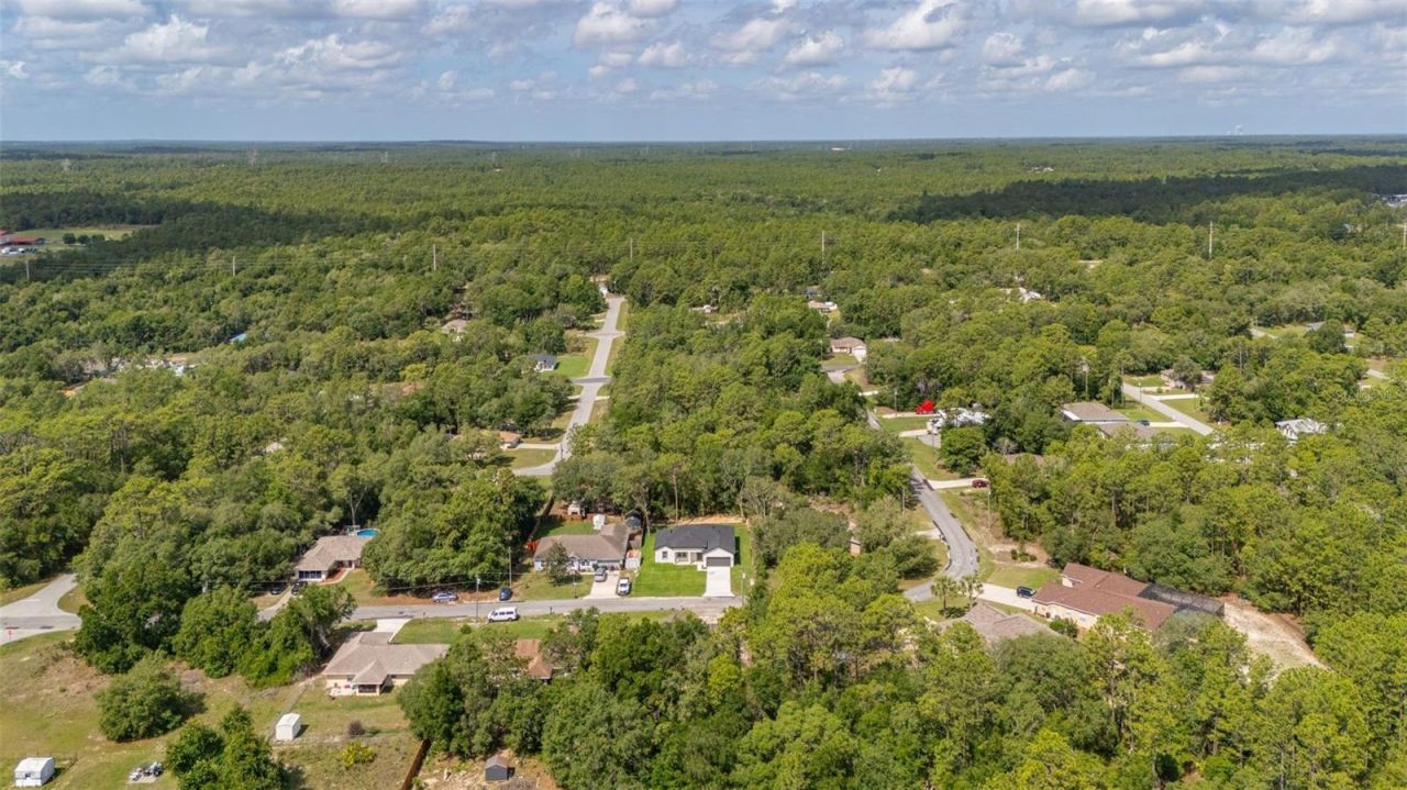 8100 N Hillview Circle , Dunnellon, FL 34434 Photo