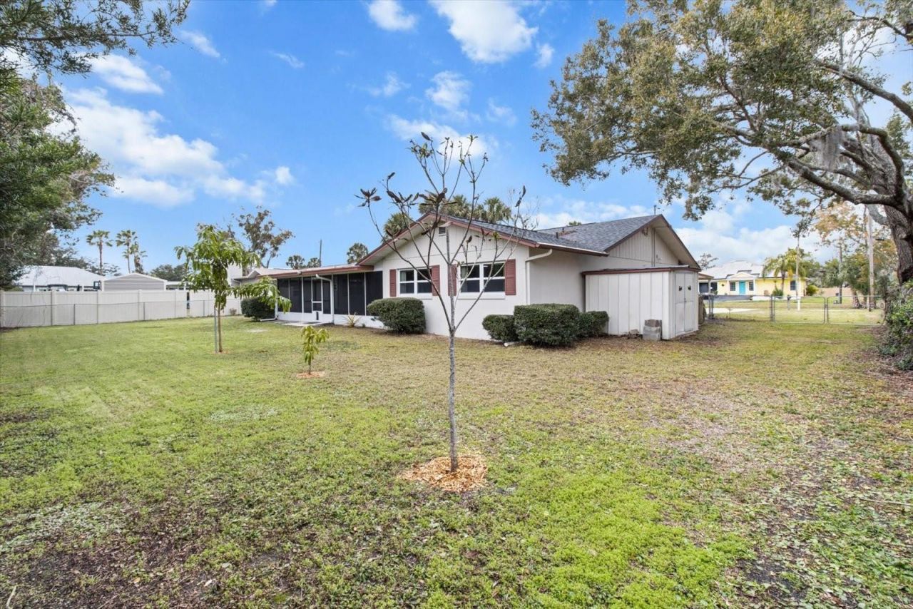 512 Paradise Point , Crystal River, FL 34429 Photo