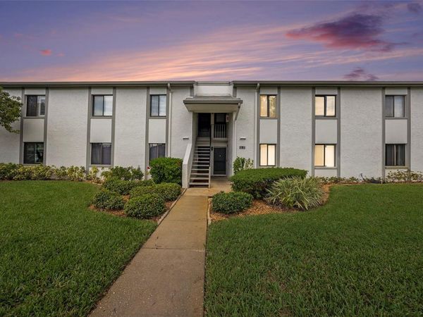 124 W CYPRESS COURT , OLDSMAR, FL 34677