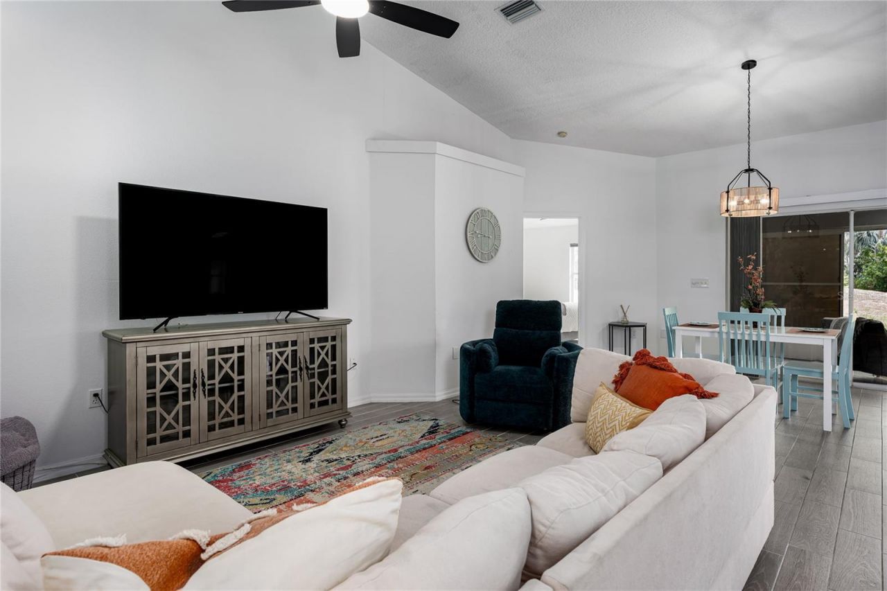 1608 Fairway Oaks Drive , Palmetto, FL 34221 Photo