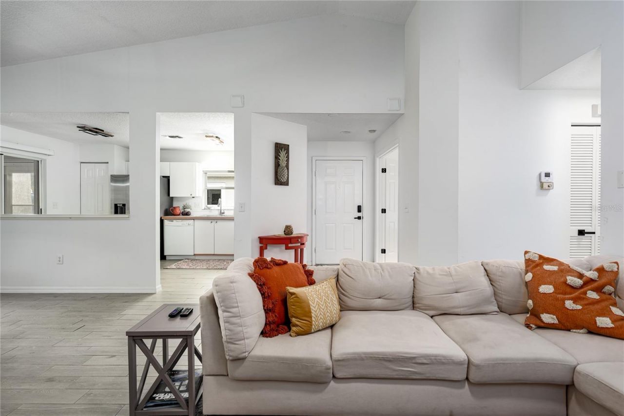 1608 Fairway Oaks Drive , Palmetto, FL 34221 Photo