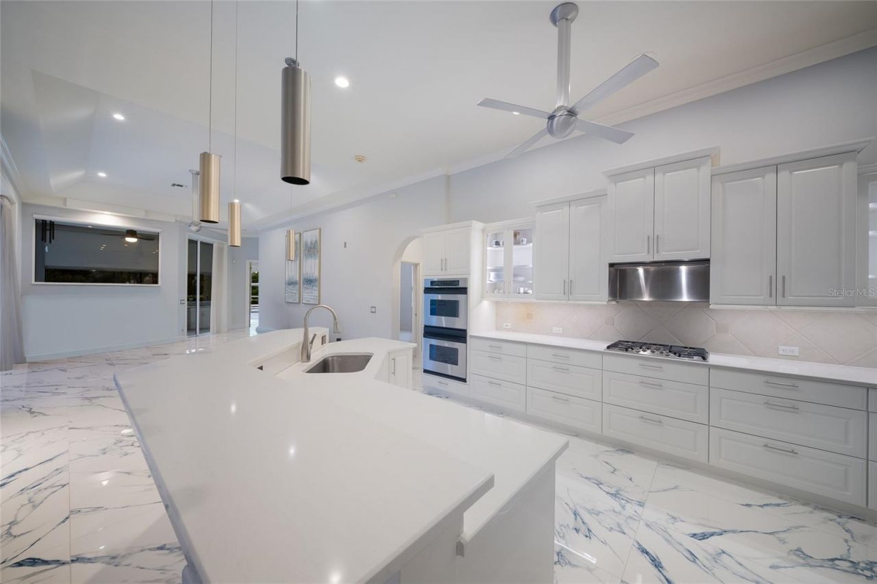 7920 Royal Queensland Way, Lakewood Ranch, FL 34202 Photo